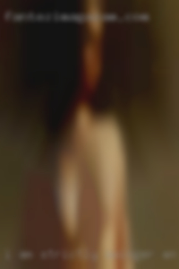 I am strictly swinger an in the pussy girl.