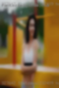 ThatDamal232409 housewives get horny